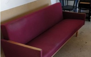 Vintage tiikkipuu sohva