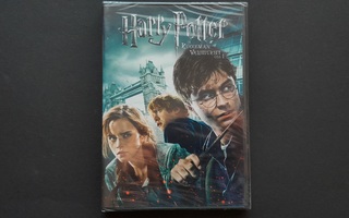 DVD: Harry Potter ja Kuoleman Varjelukset Osa 1 (2010)  UUSI