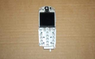 Uusi näyttö Nokia 6100