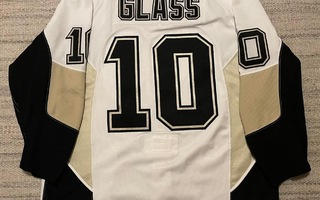 Pittsburgh Penguins Tanner Glass Game worn pelipaita