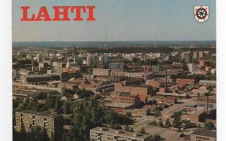 Lahti: Ilmakuva Paavolan teollisuudesta