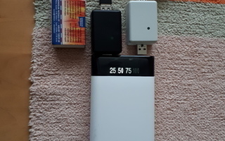 USB varavirtalähteen herätin (Powerbank Dummyload)