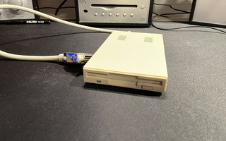 Commodore Amiga: Roctec RF 332C ulkoinen levyasema