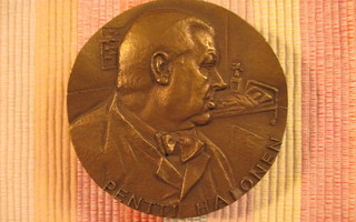Pentti Halonen 1980 mitali./Aimo Tukiainen -80