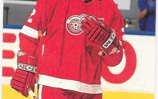 1993-94 Stadium Club #252 Terry Carkner Detroit Red Wings