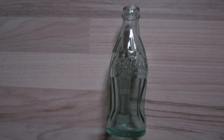 Coca-Cola -pullo Karhulan lasi vuodelta 1958