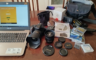Nikon D5200 ja objektiiveja