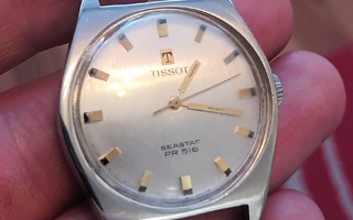 Tissot seastar pr 516 miesten vedettävä kello