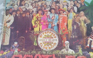 LP-LEVY: THE BEATLES : SGT. PEPPER;S LONELY HEARTS CLUB BAND