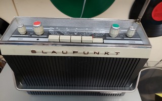 BLAUPUNKT DERBY 660 matkaradio.