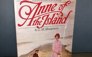 L. M. Montgomery - Anne of Ithe Island - Bantam