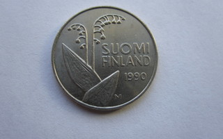 10 pennin kolikko vuodelta 1990