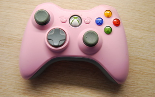 Microsoft Xbox-ohjain pink