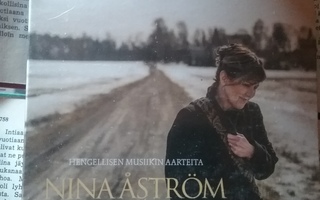 Nina Åström - Rauhaa ja rohkeutta (CD)