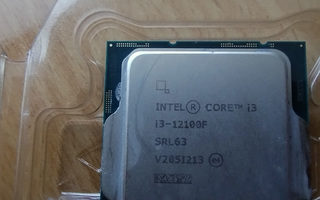Intel Core i3-12100F (LGA 1700) Prosessori + Tuuletin + tahn
