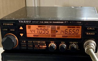 YAESU transceiver FT-4700RH