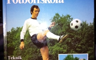 Franz Beckenbauer : Fotbollskola ( SIS POSTIKULU  )