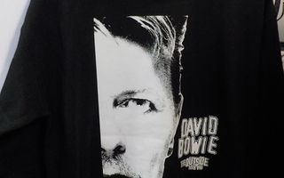 DAVID BOWIE UUSI COLLEGE PAITA KOKO M (W)