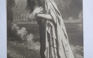 Postikortti Irma Tervani Achte Oopperalaulaja Kulk. 1910