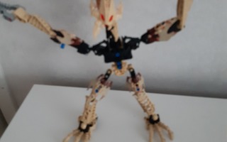 LEGO BIONICLE VOROX+OHJEET