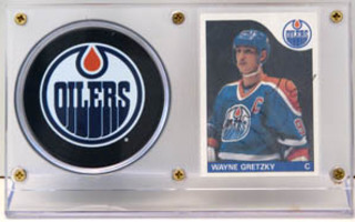 Wayne Gretzky Edmonton Oilers,  Puck & Card Holder AUTO