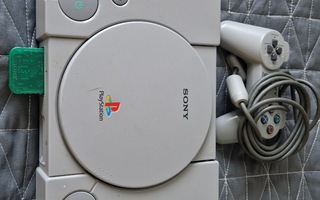 Playstation 1 konsoli