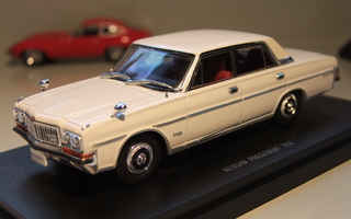 Nissan president 252 -87 1:43