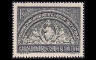 Itävalta 977 ** Katolilaisuuden päivä (1952)