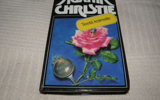 Agatha Christie Teetä kolmelle  -sid