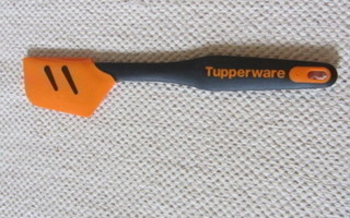 Tupperware Silikoni kaavin, oranssi-musta, uusi