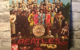 BEATLES: Sgt. Pepper’s Lonely Hearts Club Band Lp levy