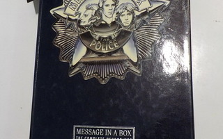 THE POLICE - MESSAGE IN A BOX LONGBOKSI STINGIN NIMMARILLA !