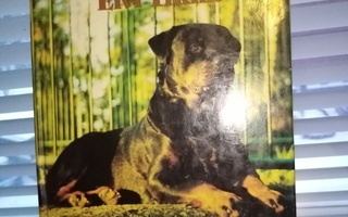 Yrjölä - Tikka : Ystävämme rottweiler  ( Sis. postikulun )