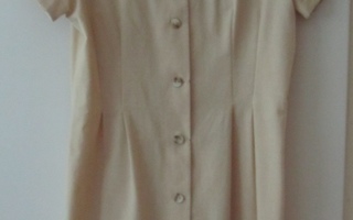 JdY: n tyylikäs vaaleankeltainen takkimekko, koko 38-40
