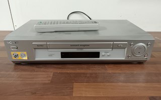 Sony VHS nauhuri SLV730E