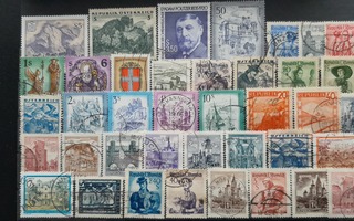 ITÄVALTA VANHEMPAA LEIMATTUJA postimerkkejä 39 kpl