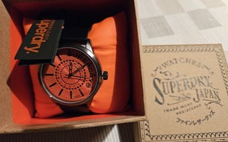 Superdry kello