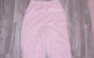 Pinkki pörrö pyjama setti koko s