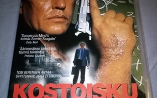DVD KOSTOISKU (  TOM BERENGER) SIS POSTIKULU