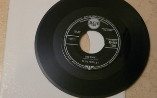 Elvis Presley: One night/I got stung - RCA 110 UK -siisti-