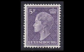 Luxemburg 589 ** Käyttösarja Charlotte 5 Fr (1958)