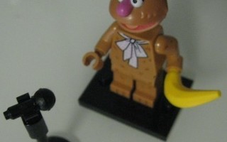 LEGO MINIFIGURES  THE MUPPETS  FOZZIE