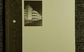 Mäkinen - Suomen valkoinen sotilasarkkitehtuuri 1926-1939
