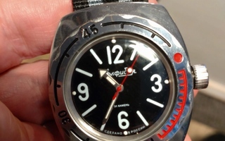 Vostok amphibia classic