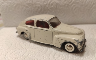 Tekno Volvo PV 544