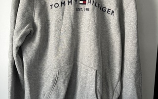 Tommy Hilfiger-huppari