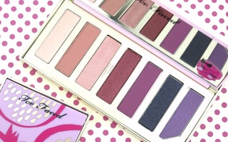 Too Faced Razzle Dazzle Berry Eyeshadow Palette