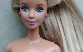 Barbie ym.NUKKE