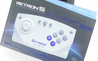 Hyperkin Retron 5 Wireless Controller