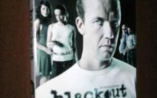 Dvd:  Blackout  (2008) JP Siili ( Sis.PK:t ! ! !)